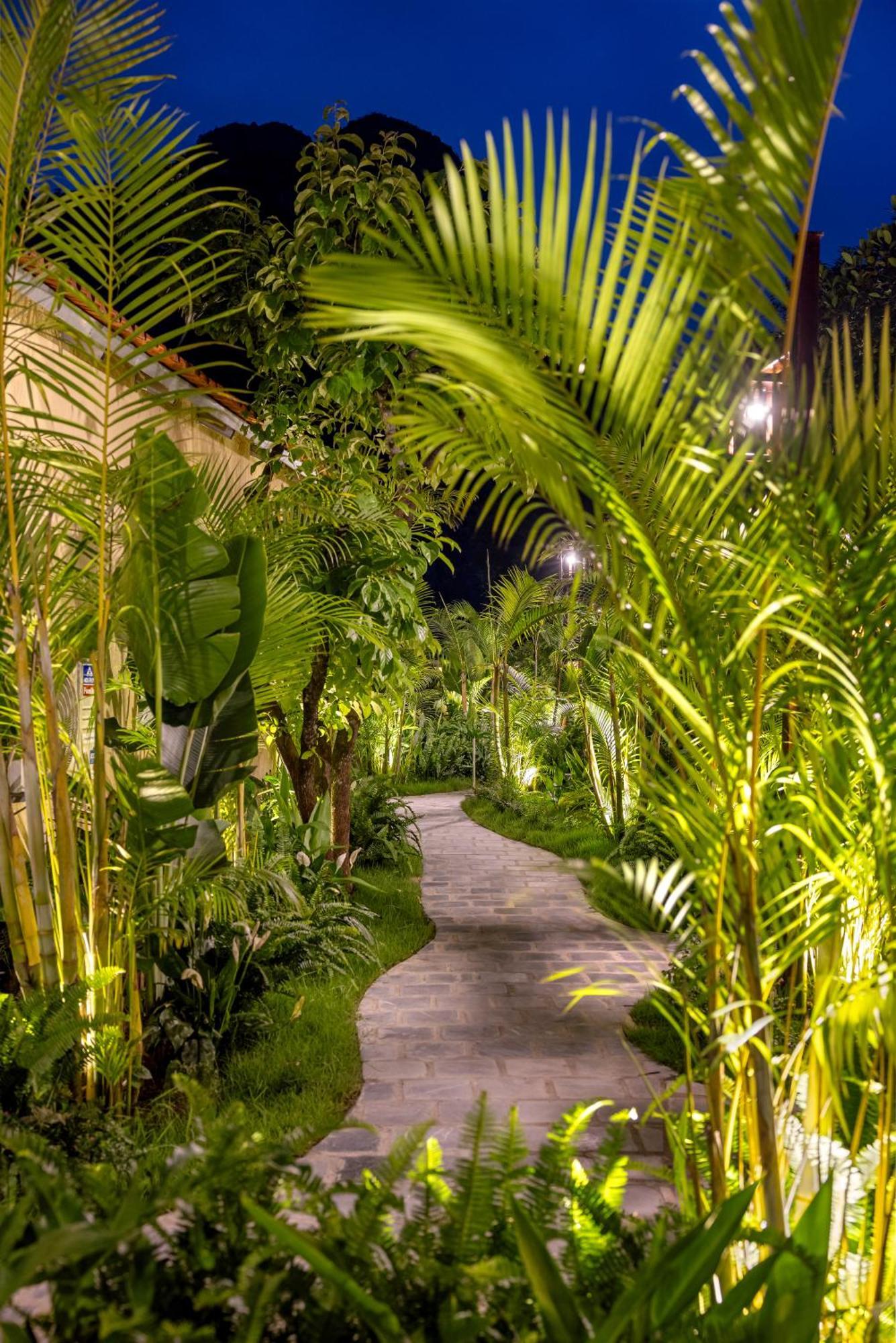 Scenic Mountain Ecolodge Νιν Μπιν Εξωτερικό φωτογραφία